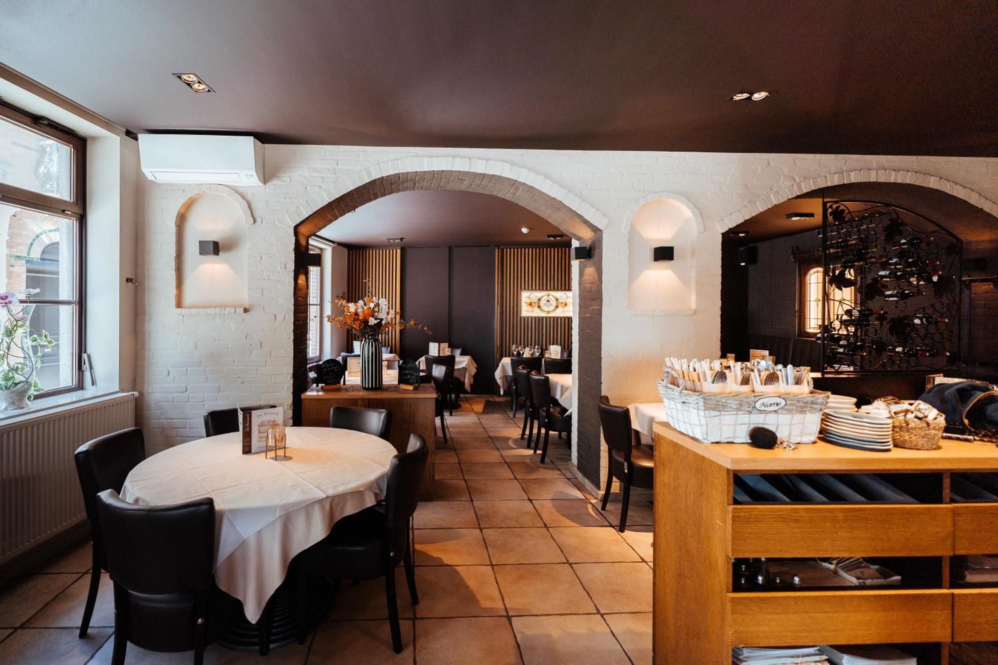 Hotel Brasserie De Beiaard Торгаут Екстер'єр фото